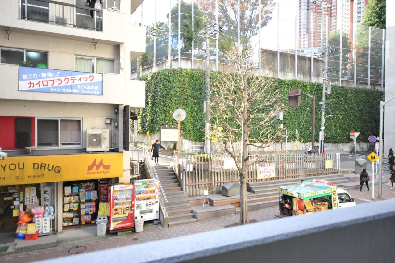 Azabujuban Chic 2-Bedroom Apartment Fancy Design Tokyo Exterior photo